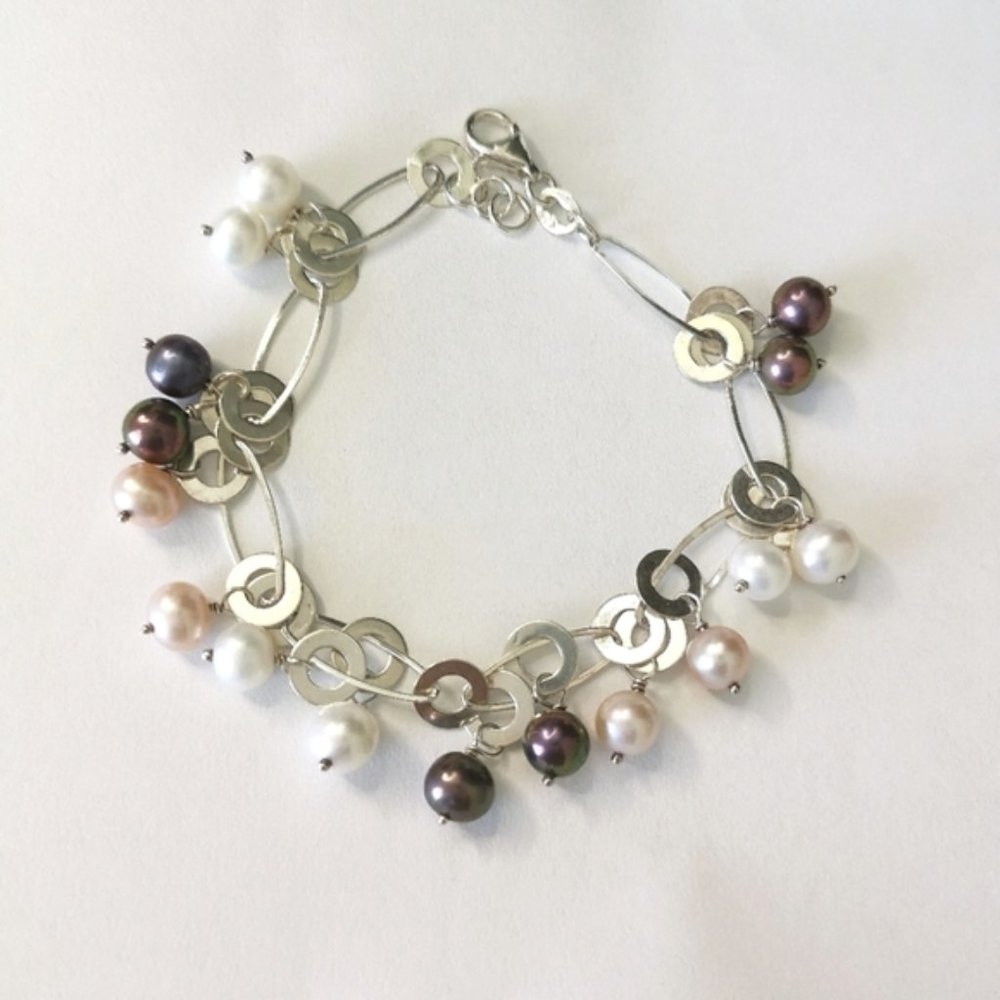 sterling silver link and pearl bracelet